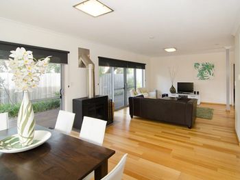 Waterside No 9 Blackwood Retreat - Northern Rivers Accommodation 4