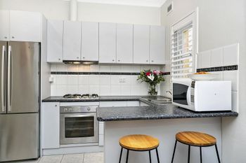 Two Bedroom Beachside Apartment CLOV4 - Northern Rivers Accommodation 1