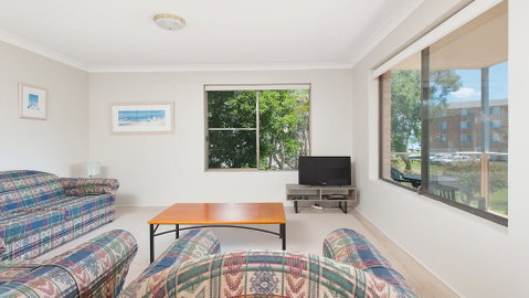 Misthaven Unit 1 / 12 Mistral Close - Northern Rivers Accommodation 6