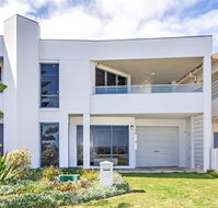 Silver Lining - Northern Rivers Accommodation