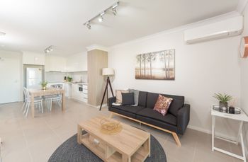 Lakeview Suite 06 - Northern Rivers Accommodation 0