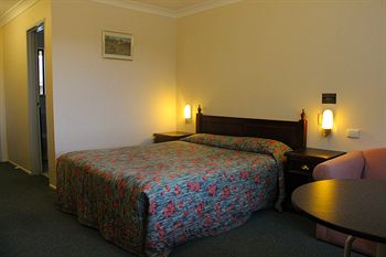 Colonial Motor Inn Lithgow - Northern Rivers Accommodation 1