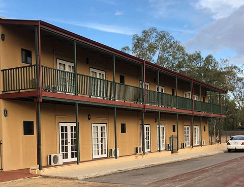 Settlers Hotel York - Northern Rivers Accommodation 0