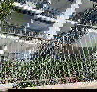 Magnetic Blue Waterfront Apartments - Northern Rivers Accommodation