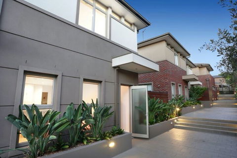 Kew Luxurious Townhouse - Northern Rivers Accommodation 1