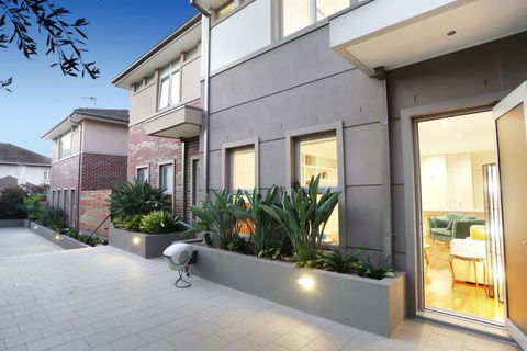 Kew Luxurious Townhouse - Northern Rivers Accommodation 0