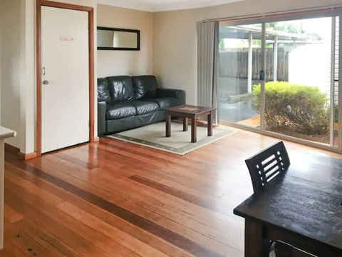 Home Near Shops & Beach - Northern Rivers Accommodation 4