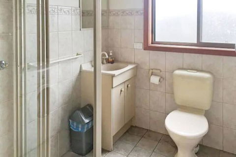 Home Near Shops & Beach - Northern Rivers Accommodation 1