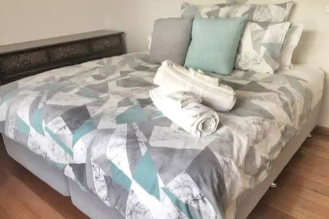Home Near Shops & Beach - Northern Rivers Accommodation 1