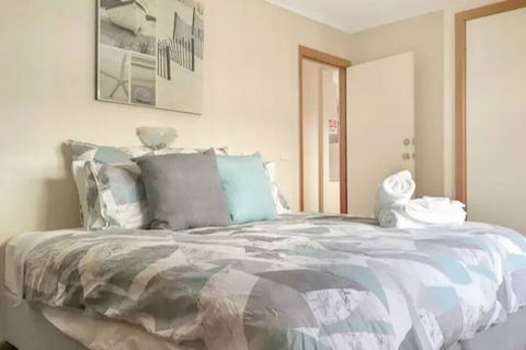Home Near Shops & Beach - Northern Rivers Accommodation 2