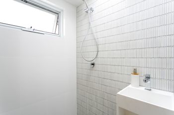 Spacious 3 Bedroom Minutes To CBD - Northern Rivers Accommodation 1