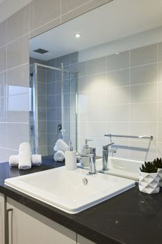 Sleek & Spacious Flat - Northern Rivers Accommodation 3