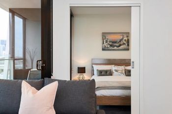 Stunning Harbour & City View Loft - Northern Rivers Accommodation 6