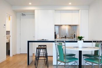 Stunning Harbour & City View Loft - Northern Rivers Accommodation 1
