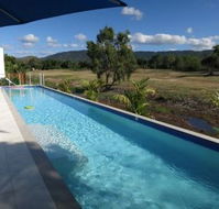 SoCal Swim Out 2 Bedroom Apartment - Northern Rivers Accommodation