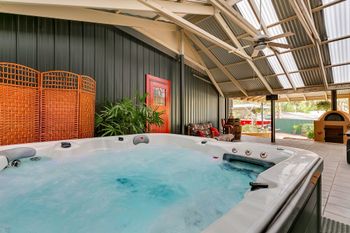 Juggle House - Northern Rivers Accommodation 0