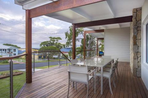 THE PERFECT BEACH HOUSE - Northern Rivers Accommodation 4