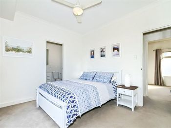 Modern Seaside Sanctuary - Northern Rivers Accommodation 1