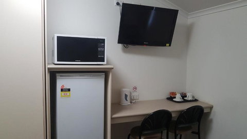 Sarina Hotel - Northern Rivers Accommodation 3