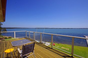 Luxury Waterfront House - Northern Rivers Accommodation 1