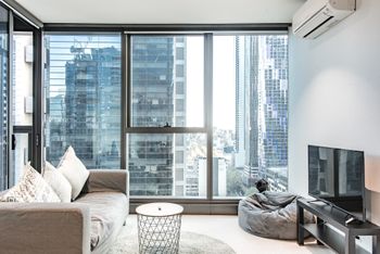 Zenith Melbourne Central - Northern Rivers Accommodation 1