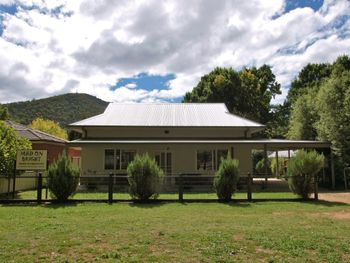 Mad On Bright - Northern Rivers Accommodation 4