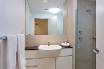 The Apartment Service AX705 - Northern Rivers Accommodation 5