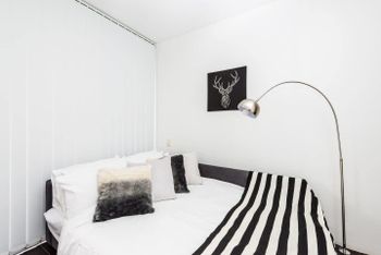 Executive Two Bed Penthouse Studio In The City - Northern Rivers Accommodation 3