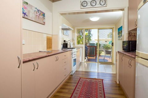 Magical Tomakin Getaway - Northern Rivers Accommodation 3