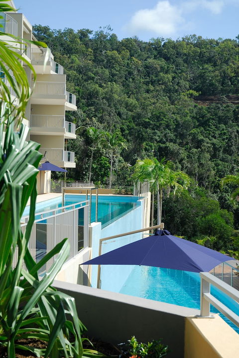 Azure Sea Whitsunday Resort - Northern Rivers Accommodation 4