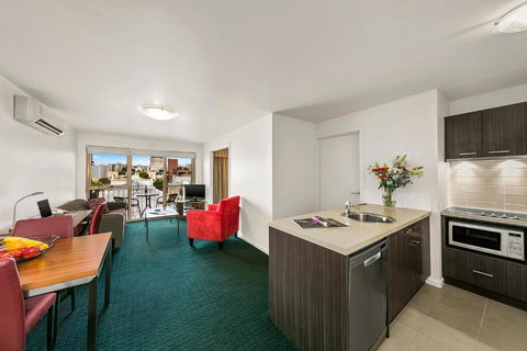 Melbourne Carlton Central Apartment Hotel - Northern Rivers Accommodation 5