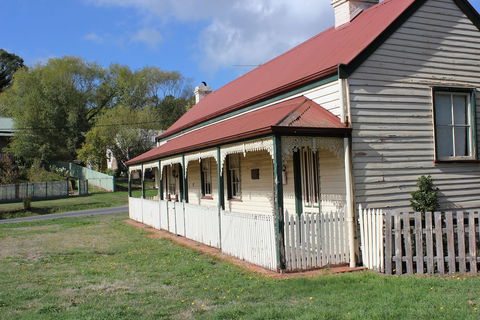 Lake Como Studio Daylesford - Northern Rivers Accommodation 6