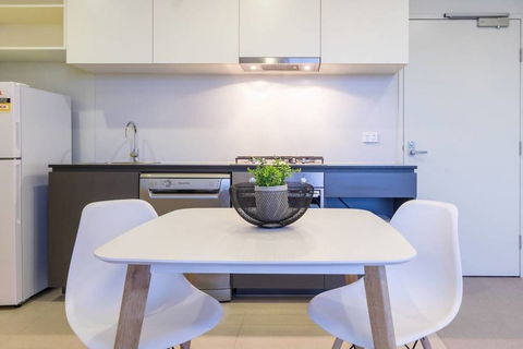DreamHost Apartments At Collins - Northern Rivers Accommodation 3