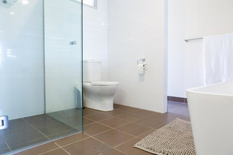 Beach & Bay Holiday House - Northern Rivers Accommodation 2