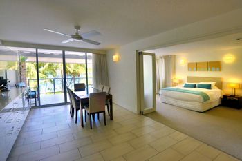 Drift Luxury Private Apartment - Northern Rivers Accommodation 0