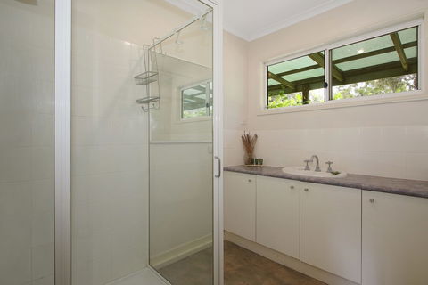 Feathertop Views And Dorm - Northern Rivers Accommodation 3