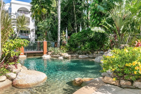 Poolside Apt In Alamanda Beachfront Resort 67 - Northern Rivers Accommodation 3