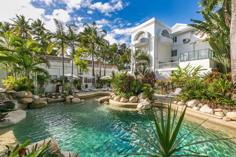 Poolside Apt In Alamanda Beachfront Resort 67 - Northern Rivers Accommodation 1