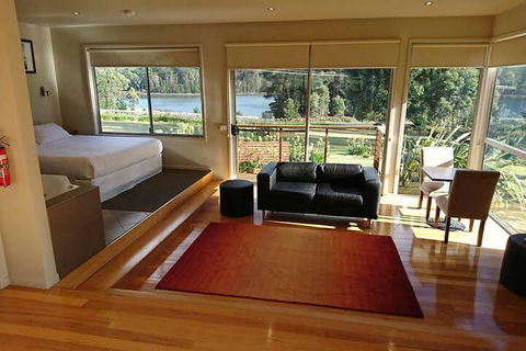 The Mussel Boys - Northern Rivers Accommodation 5