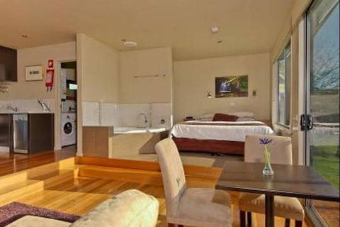 The Mussel Boys - Northern Rivers Accommodation 0