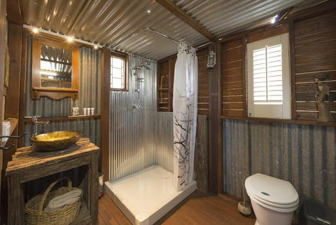 Old Saint Johns Church On Beechmont - Northern Rivers Accommodation 1