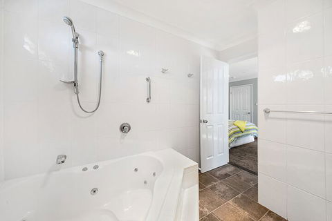 Forresters Beach Bed & Breakfast - Northern Rivers Accommodation 2