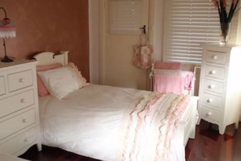 Rose Garden On Church BnB - Northern Rivers Accommodation 1