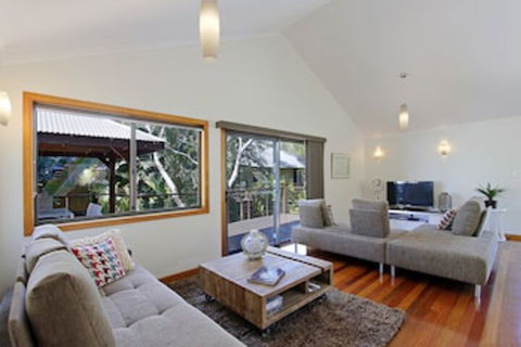 Blue Bliss - Northern Rivers Accommodation 0