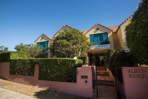 AAA Albion Manor Apartments And Motel - Northern Rivers Accommodation 0