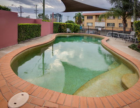 AAA Albion Manor Apartments And Motel - Northern Rivers Accommodation 5