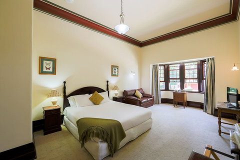 Petersons Armidale Winery & Guesthouse - Northern Rivers Accommodation 6