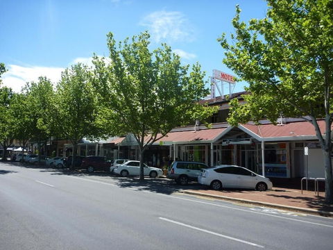 Adelaide Travellers Inn - Hostel - Northern Rivers Accommodation 0