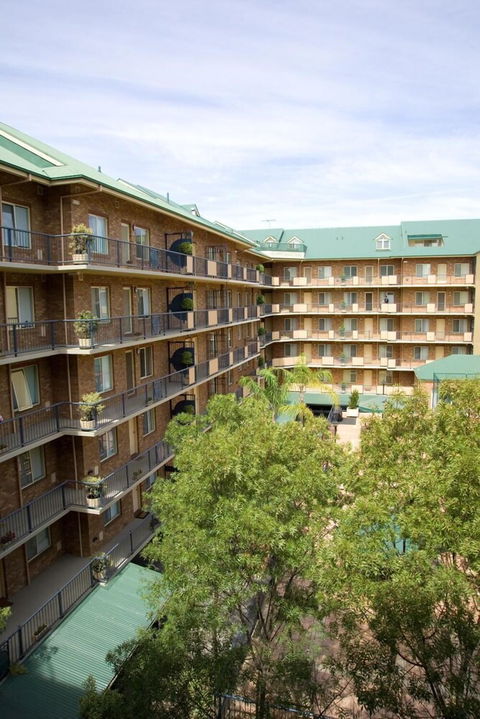 Carrington Gardens Apartments - Northern Rivers Accommodation 0