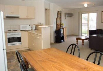Carrington Gardens Apartments - Northern Rivers Accommodation 3